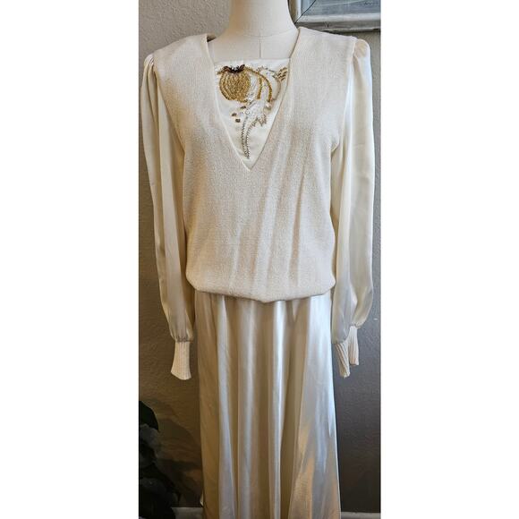 VTG Anthony Sicari Women's 2 Pc Elegant Beaded Sweater & Satin Skirt Set Size 6 - Picture 2 of 10